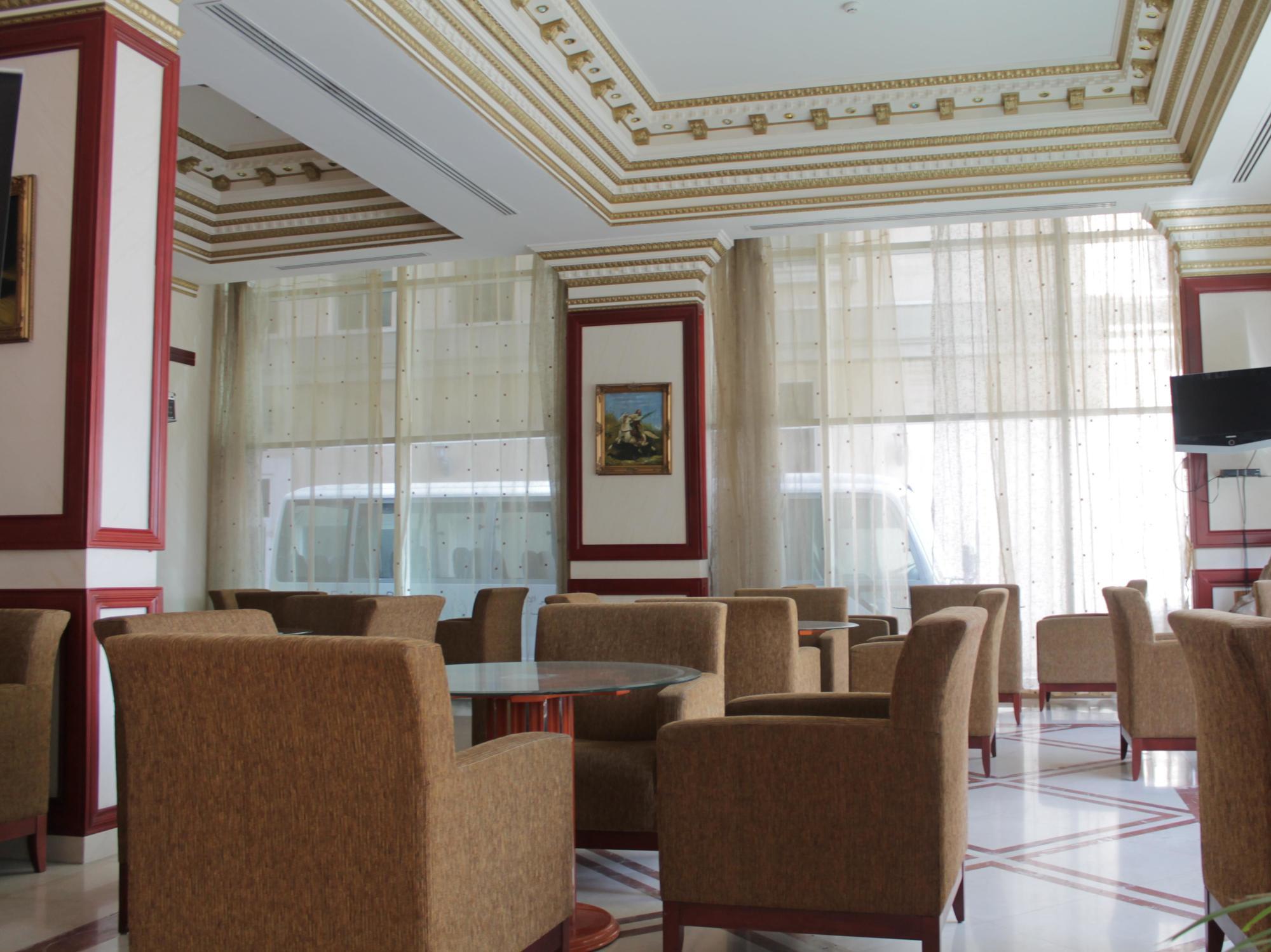 Emirates Palace Hotel Suites ชาร์จาห์ ภายนอก รูปภาพ